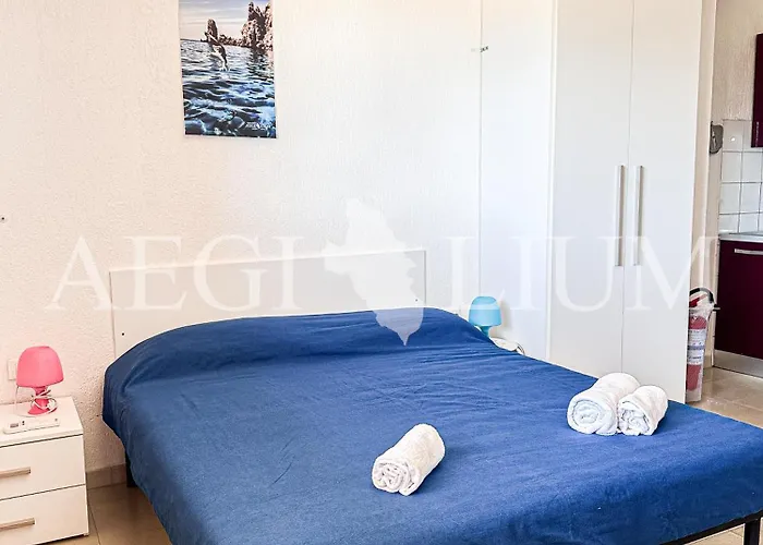 Lägenhet Pesciolino Rosso